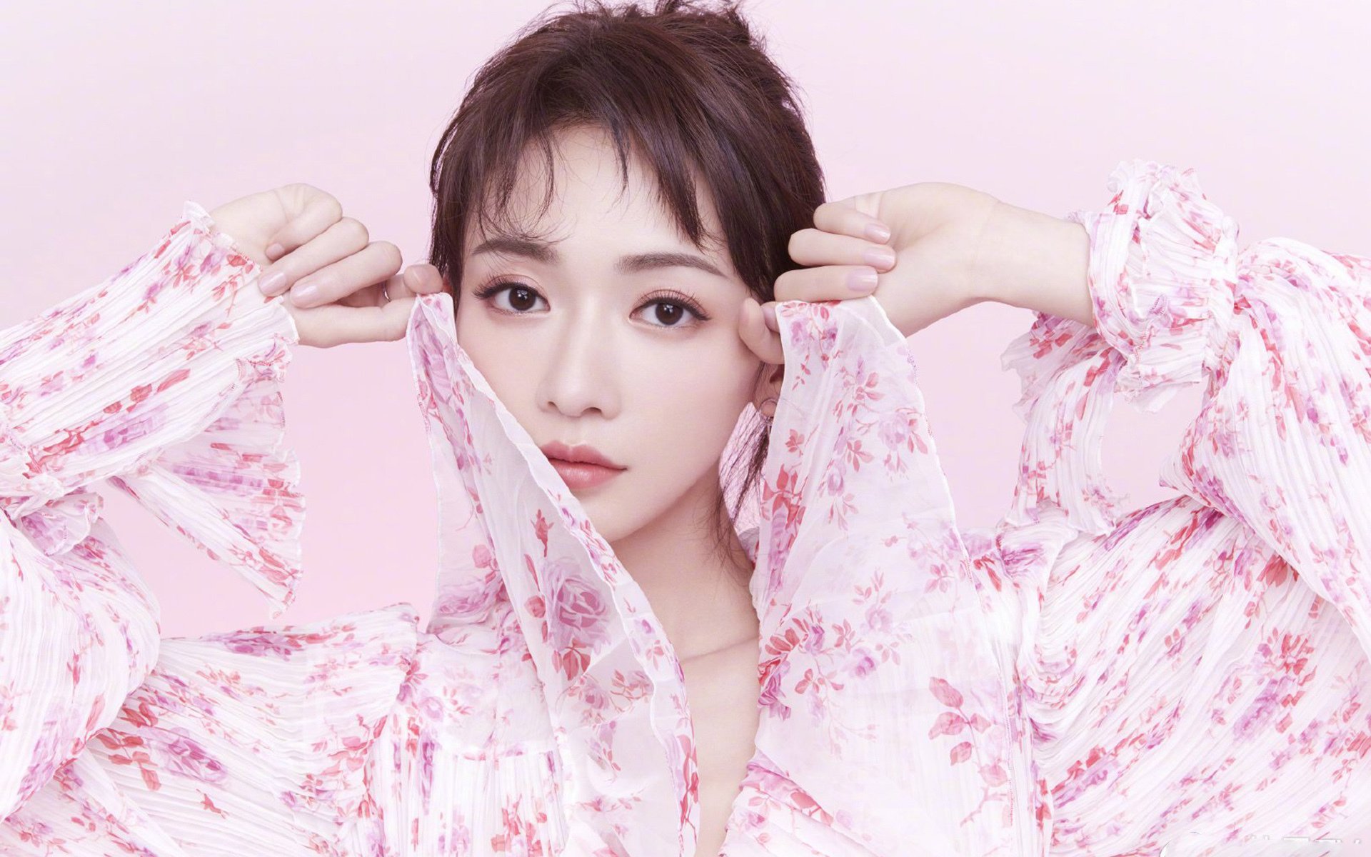 九游娱乐-跨越赛场的统治力，从广厦的稳到切特的狂，篮球哲学的双面镜像